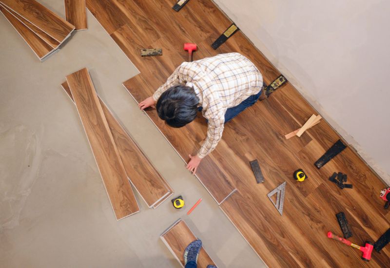 How to Level a Wood Floor for New Laminate Flooring-min